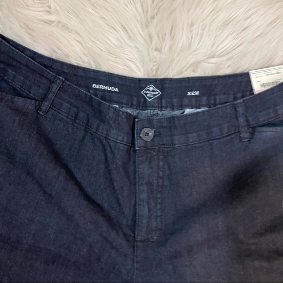 NWT St Johns Bay Bermuda Shorts women’s Plus Size 22W - Picture 2 of 4